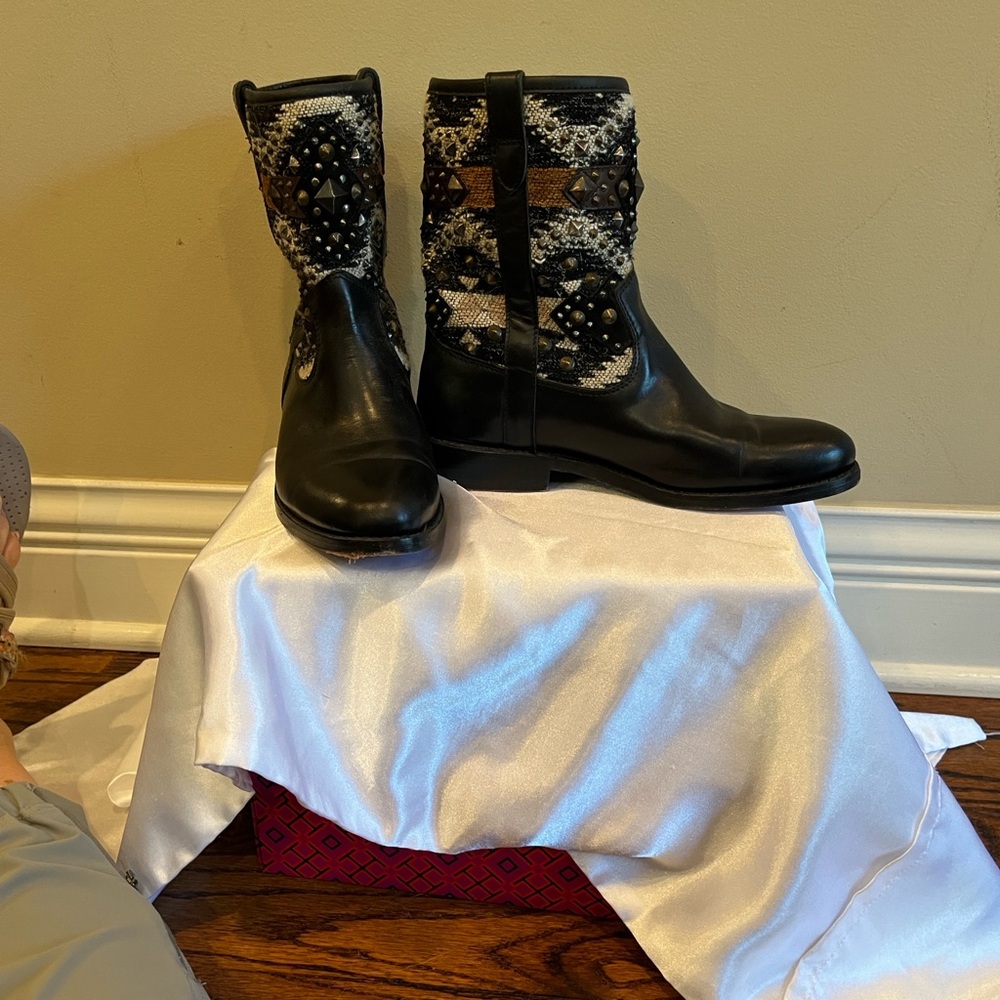 Frye Black and multi texture Jayden boot